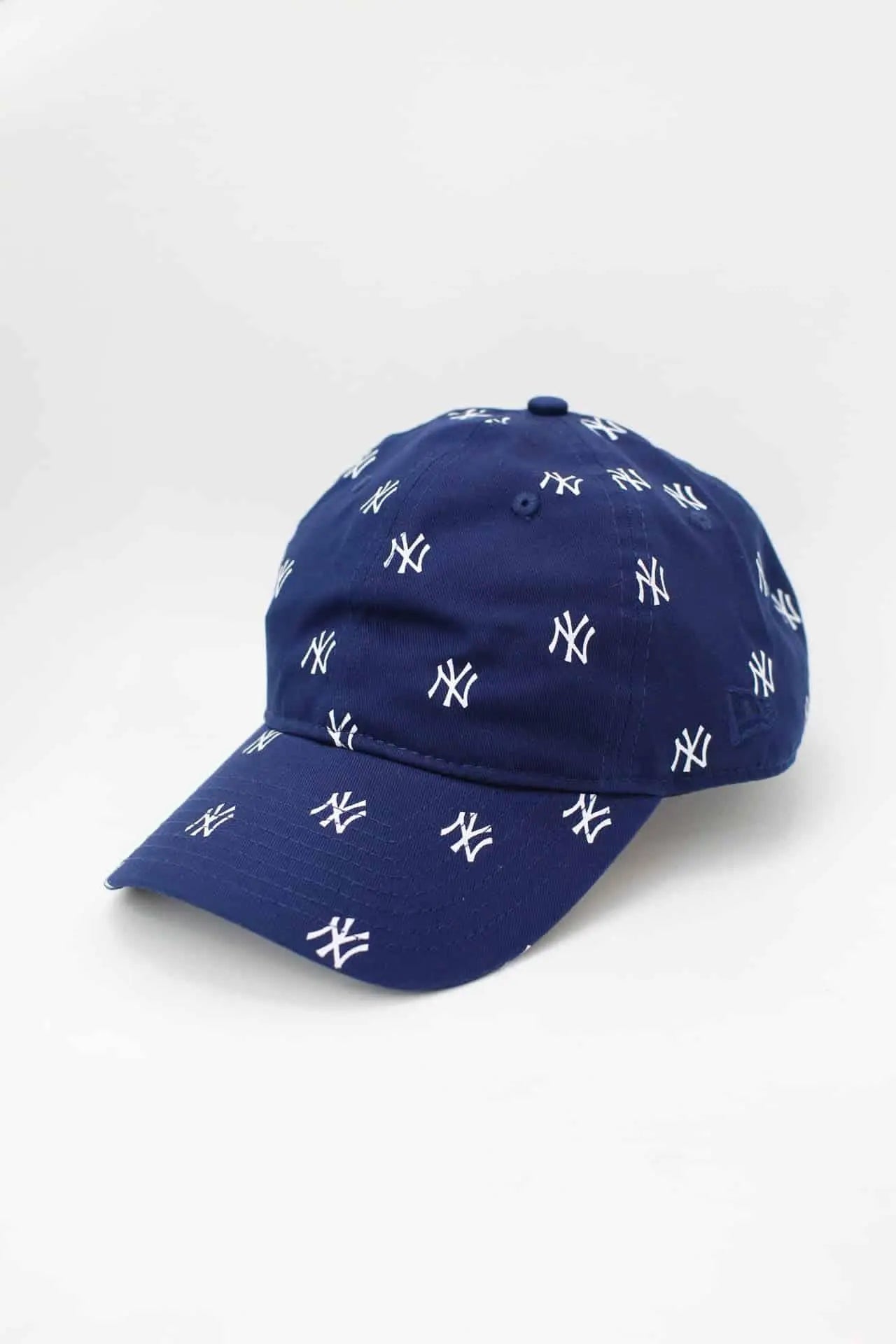 Boné 9Twenty Strapback MLB New York Yankees Core Aba Curva Azul Marinho - Ale Imports
