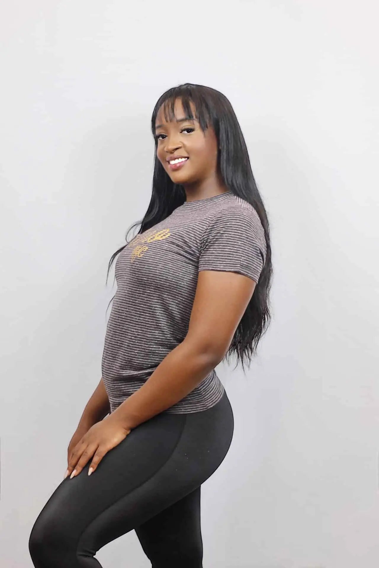 Camiseta Feminina Aeropostale - cinza Escuro - Ale Imports