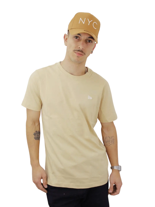 Camiseta New era Core Flag - Bege - Ale Imports