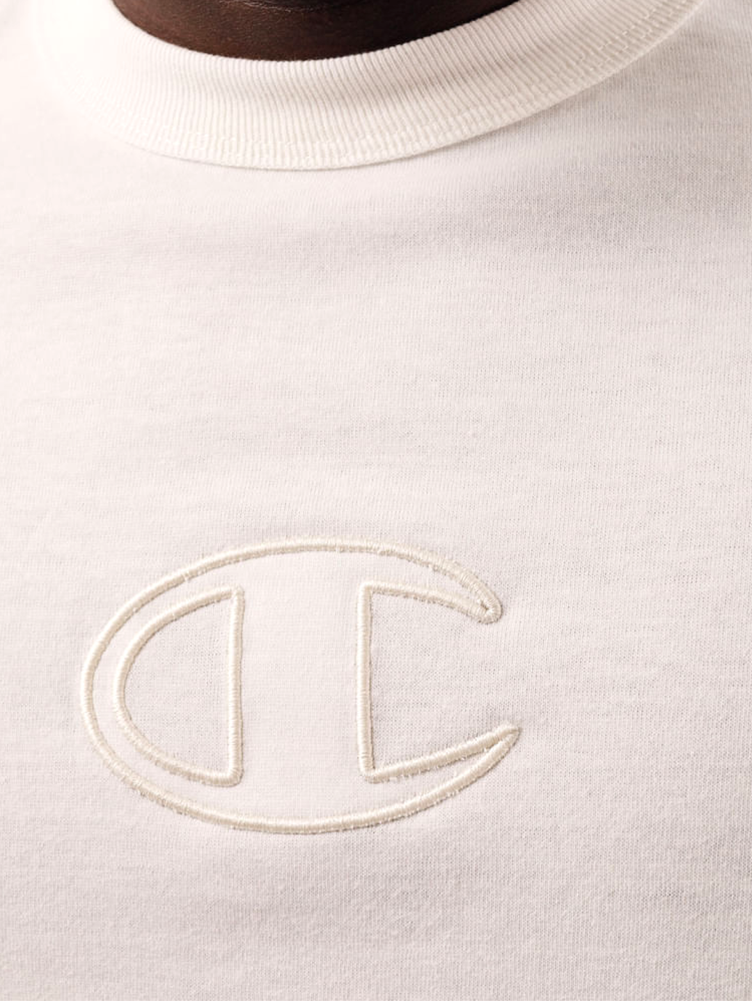 Camiseta Champion Masculina Life C Logo 3D Bordado — Off-White