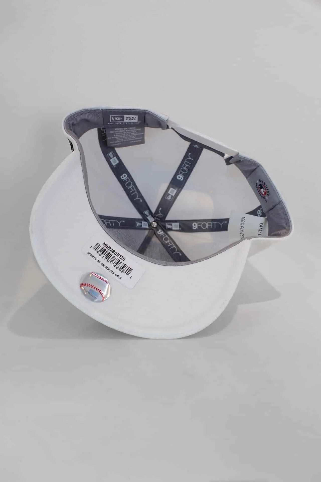 Boné A - Frame Snapback Aba Curva Mlb New York Yankees - Ale Imports