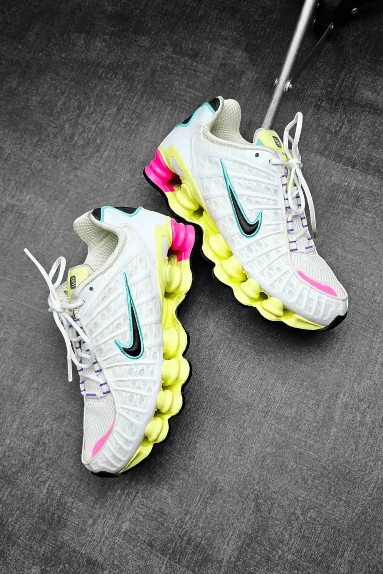 Tênis Nike Shox TL Pastel Tones - Ale Imports
