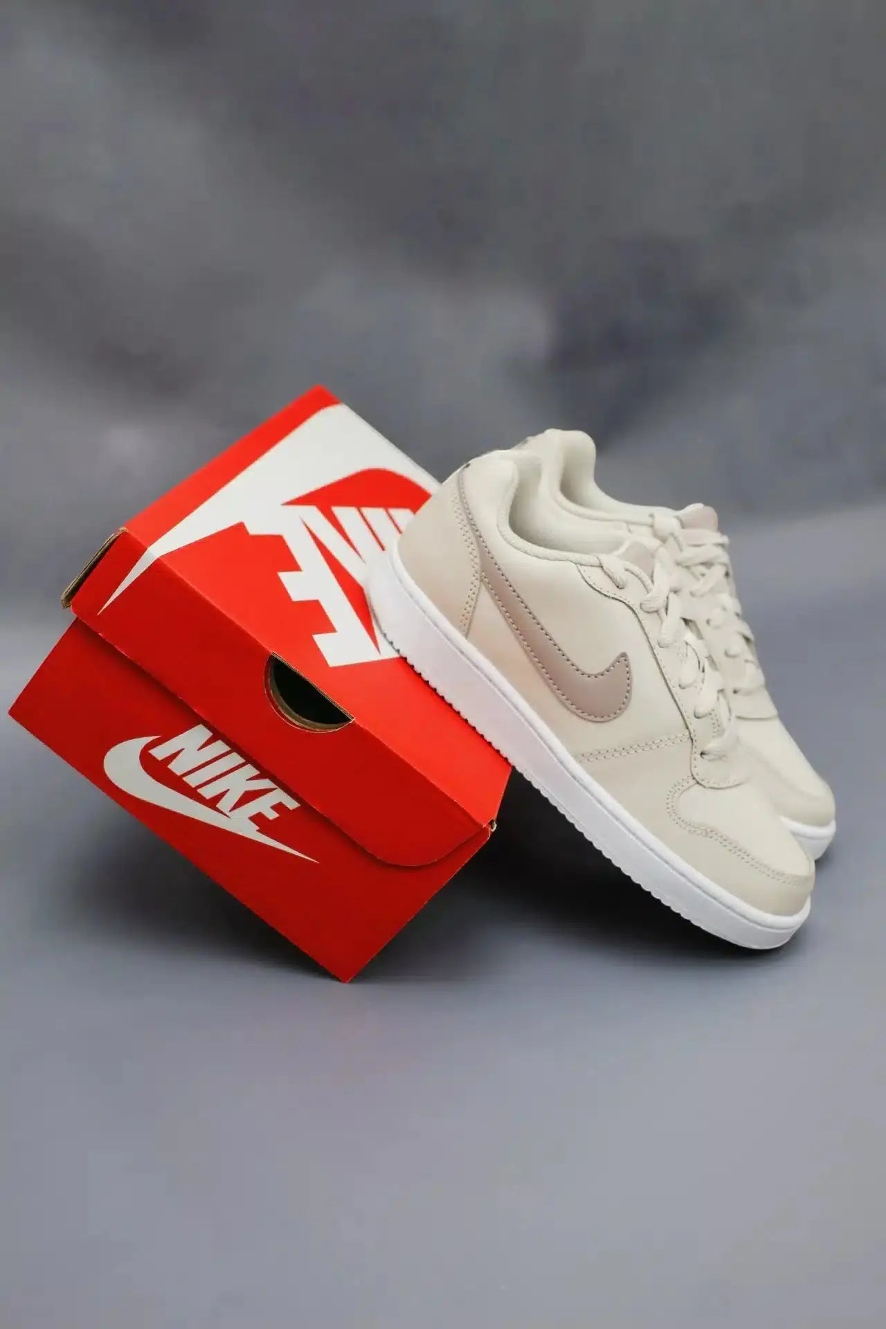Tênis Nike Ebernon low - Bege Claro - Ale Imports